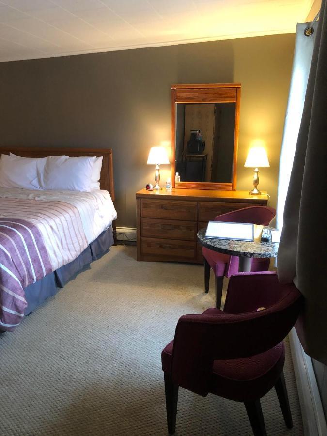 Oakes Oramel Inn Buitenkant foto